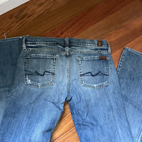 7 for All Mankind woman’s Jeans - Picture 5 of 9